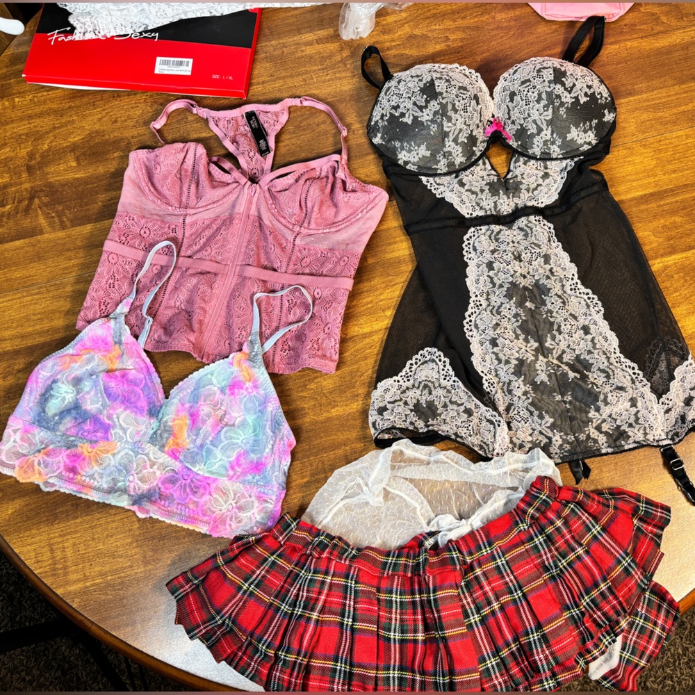 VS PINK Lingerie Bundle